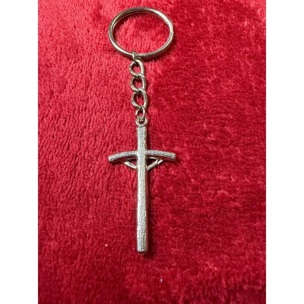 Silver Tone Crucifix Keychain Religious Christian Jesus Cross INRI Key Ring
